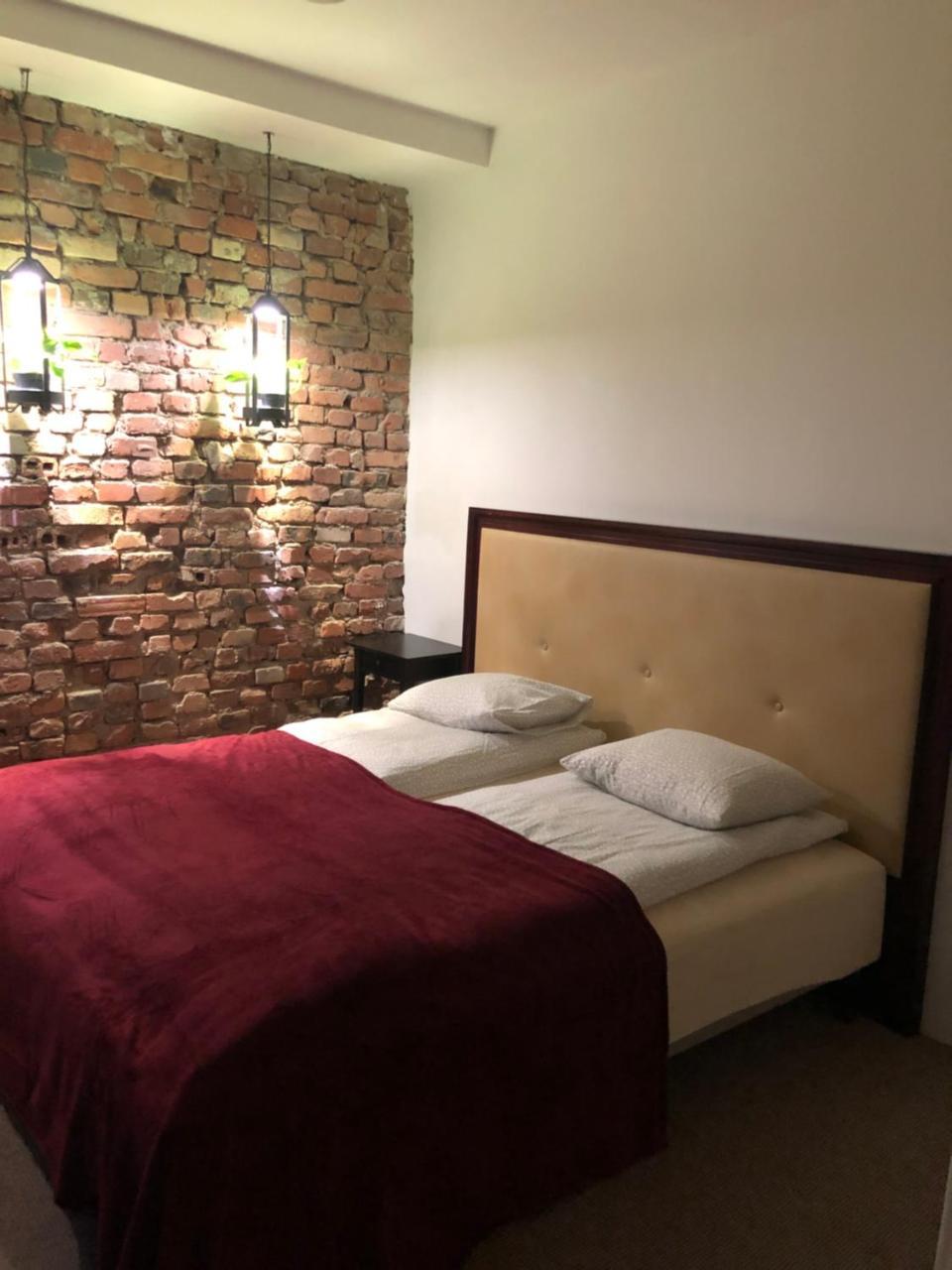 Flores Apartament Катовице Екстериор снимка
